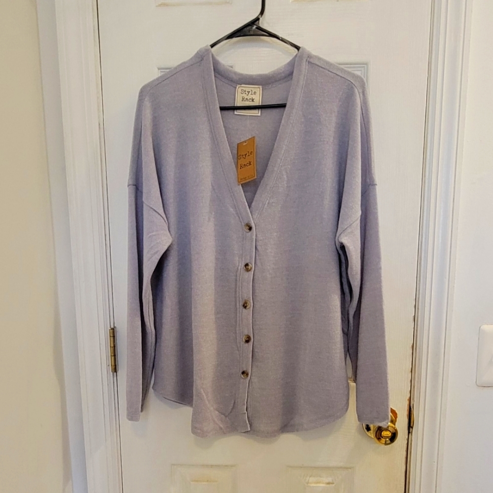 Style Rack NWT Lightweight Button Down Cardigan Med